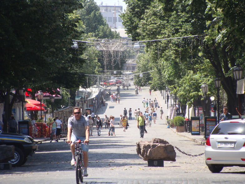 Дерибасовская улица в Одессе